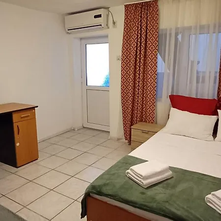 Guest house Casa Sergiu *